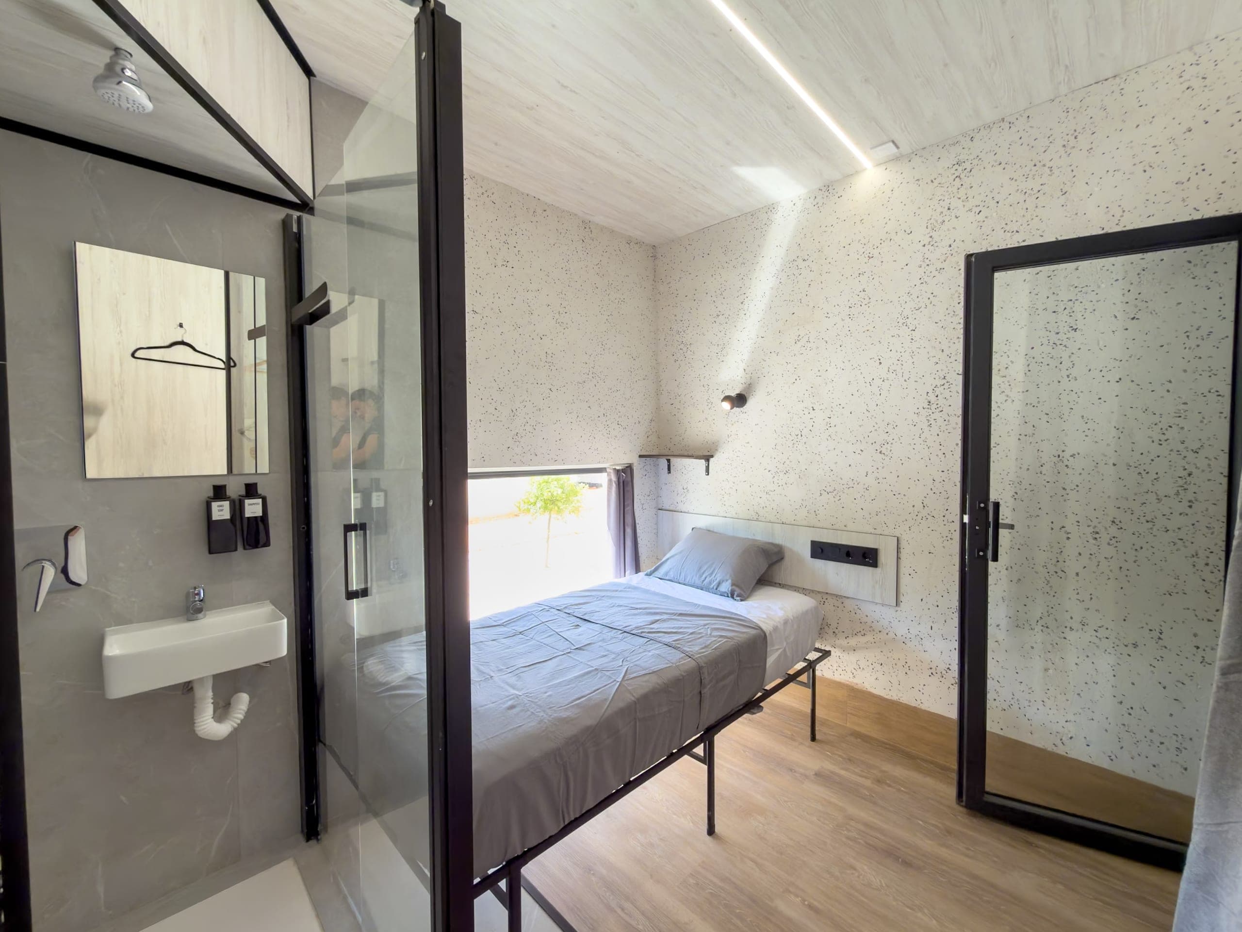 Фотография номера Одноместная «Эконом» · Свой санузел · 2 этаж в Almorada Cabins