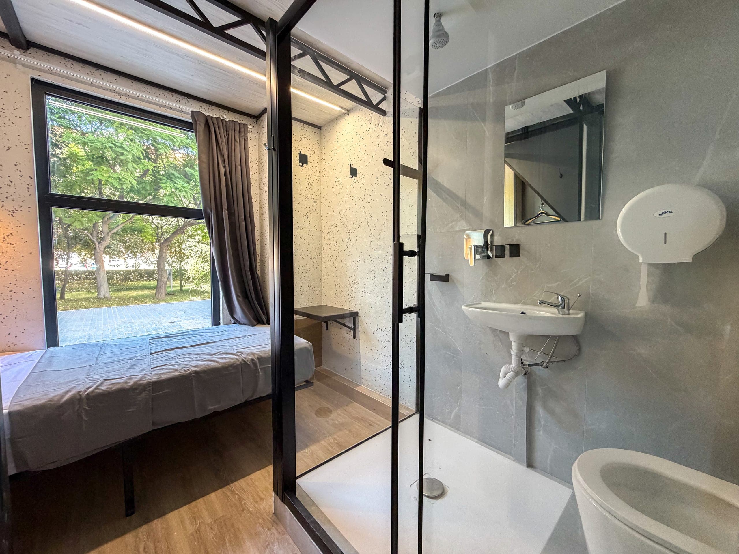 Фотография номера Одноместная «Комфорт» · Свой санузел · 1 этаж в Almorada Cabins