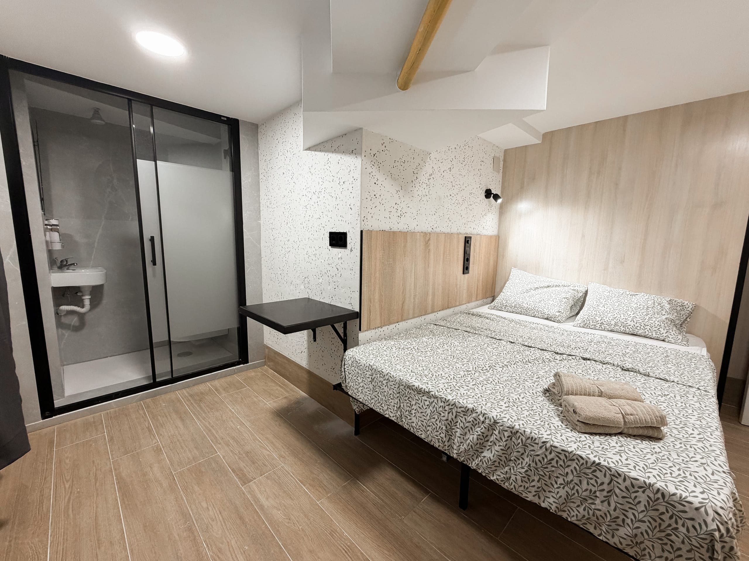 Фотография номера Двуспальная · Свой санузел · 2 этаж в Almorada Cabins