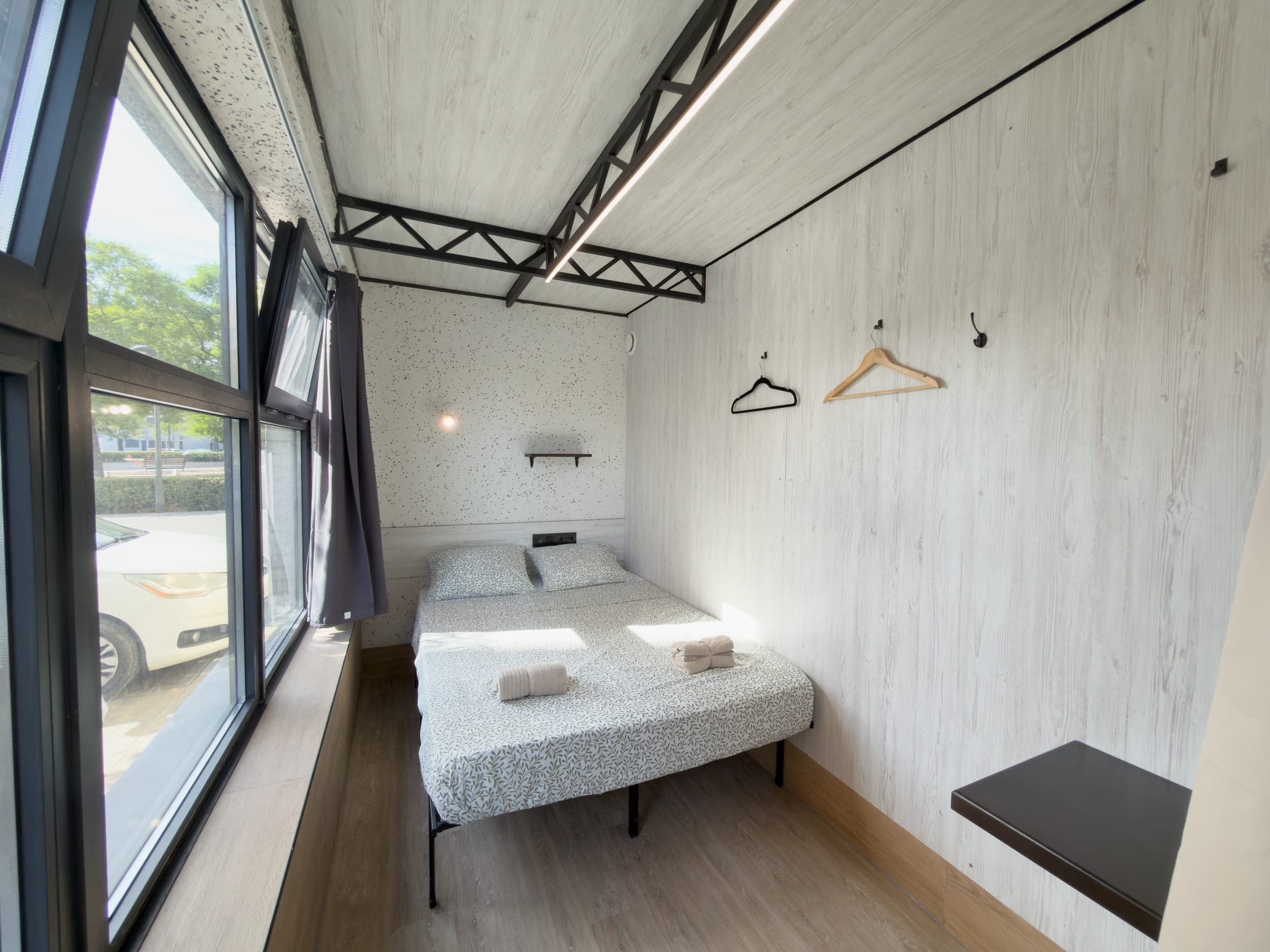 Фотография номера Двуспальная · Общий санузел · 1 этаж в Almorada Cabins