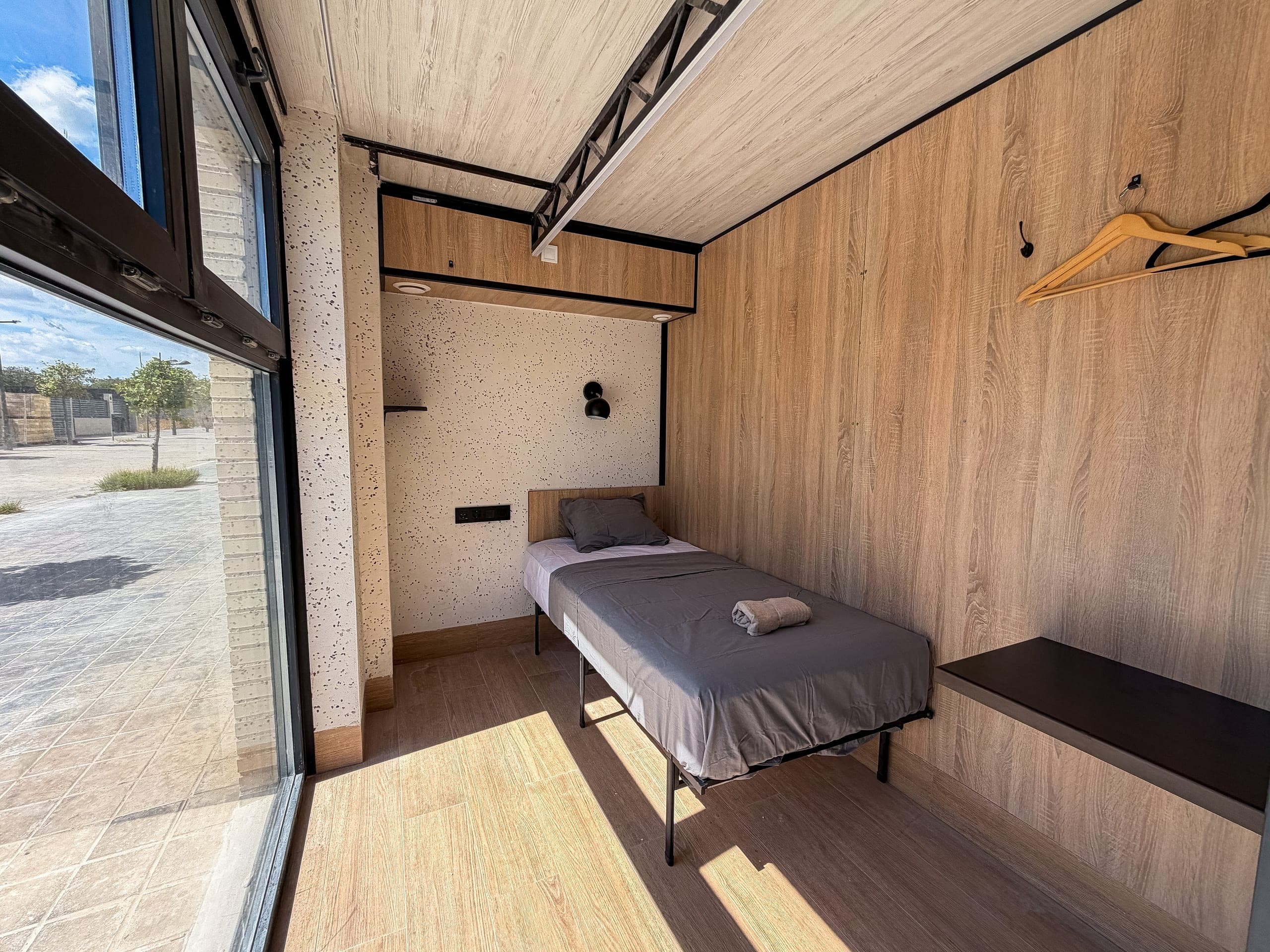 Фотография номера Одноместная с питомцем · Общий санузел · 1 этаж в Almorada Cabins